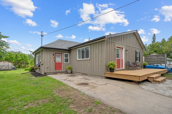 5402 Young St, Harwood, ON