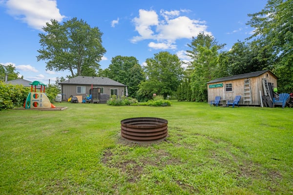 5402 Young St, Harwood, ON