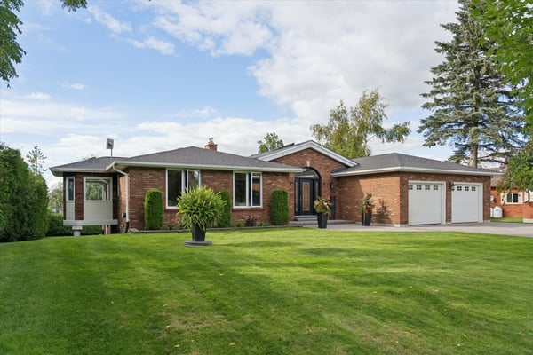 1794 Westview Point Rd, Selwyn, ON