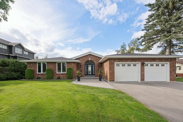 1794 Westview Point Rd, Selwyn, ON
