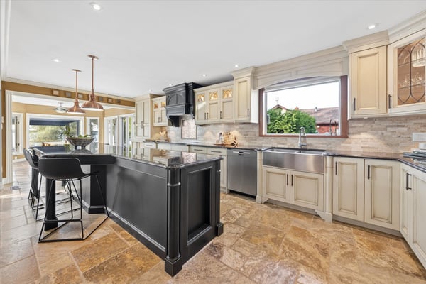 1794 Westview Point Rd, Selwyn, ON