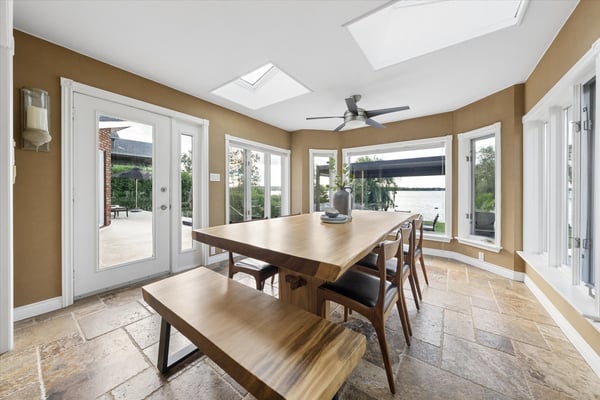 1794 Westview Point Rd, Selwyn, ON