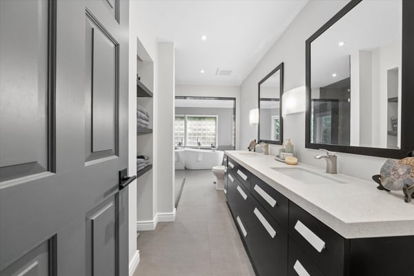 1794 Westview Point Rd, Selwyn, ON