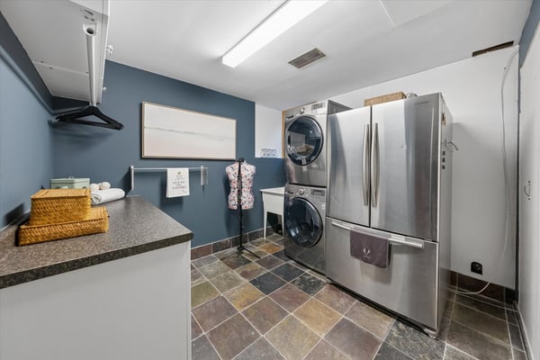 1794 Westview Point Rd, Selwyn, ON