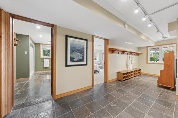 1794 Westview Point Rd, Selwyn, ON