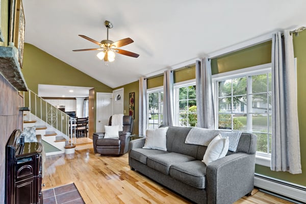 124 Watuppa Ave, Somerset, MA
