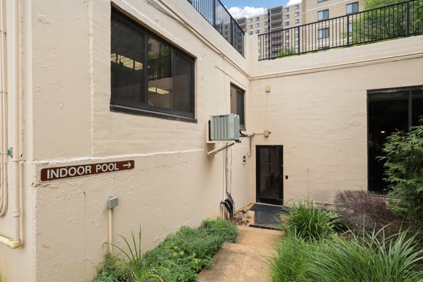 205 Yoakum Parkway, 1724, Alexandria, VA