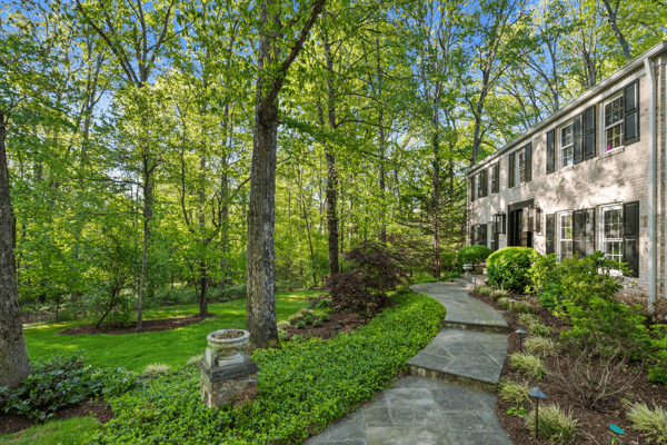 3121 Trenholm Drive, Oakton, VA