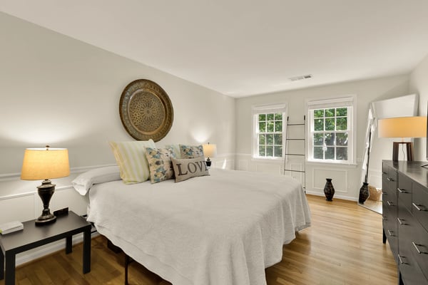 3559 Hamlet Place, Chevy Chase, MD
