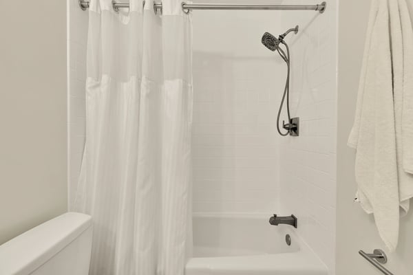 3559 Hamlet Place, Chevy Chase, MD