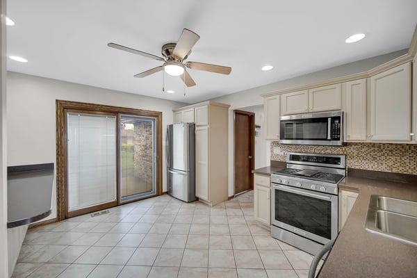 16424 Maplewood Ct, Tinley Park, IL
