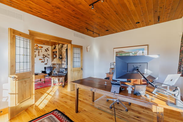 8576 Niwot Meadow Farm Rd, Niwot, CO