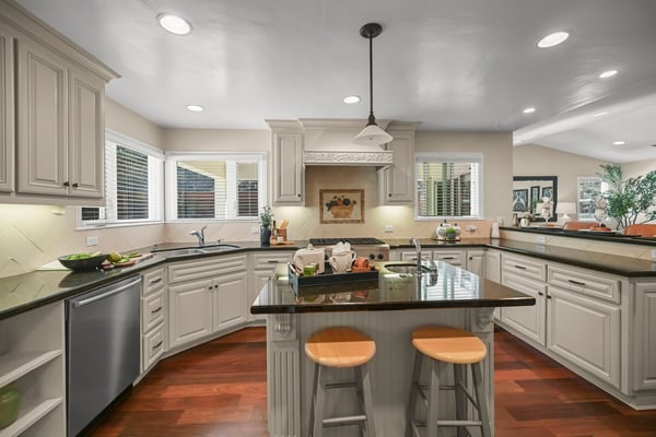 115 Moraga Way, Orinda, CA