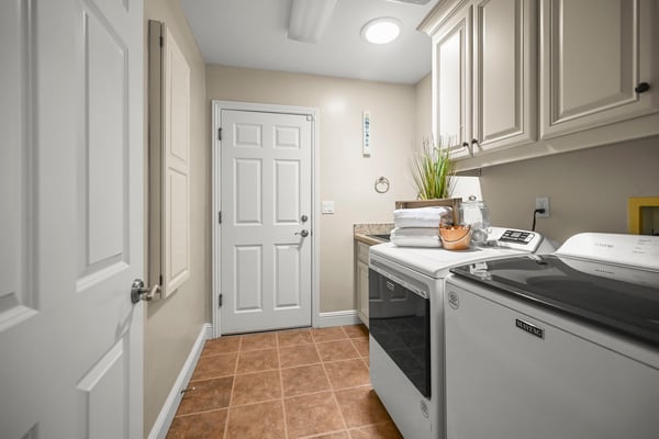 115 Moraga Way, Orinda, CA