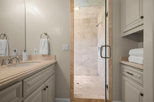 115 Moraga Way, Orinda, CA