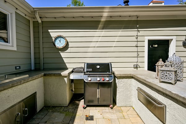 115 Moraga Way, Orinda, CA