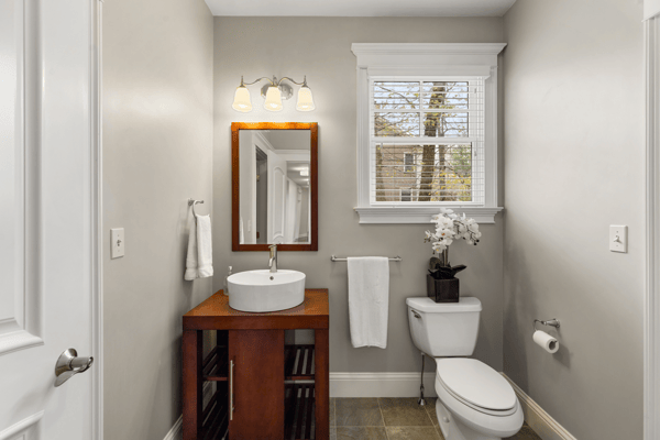 19 Douglas Road, Lexington, MA