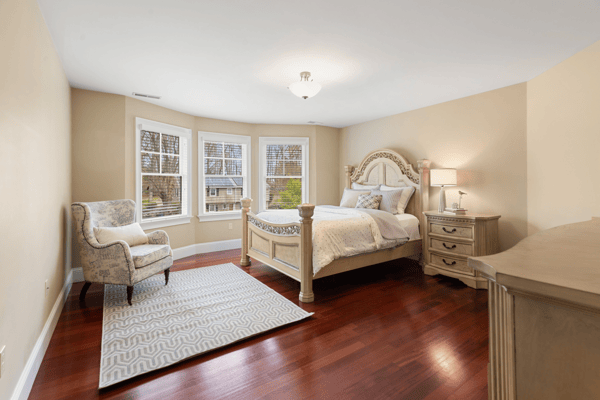 19 Douglas Road, Lexington, MA
