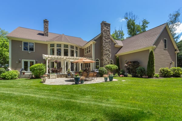 21 Douglas Road, Lexington, MA