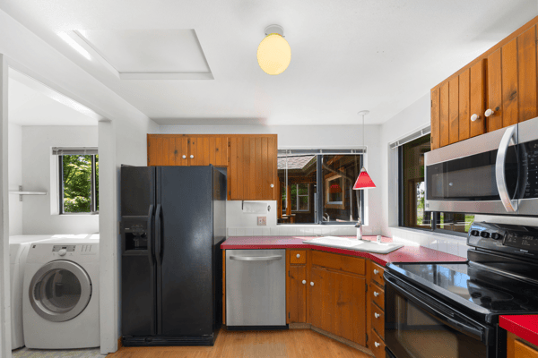 38104 Hillview Lane NE, Hansville, WA