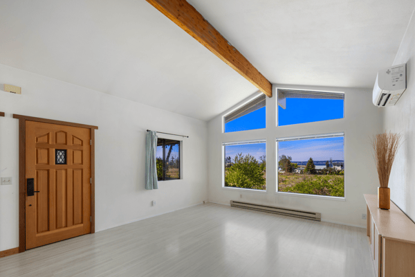 38104 Hillview Lane NE, Hansville, WA