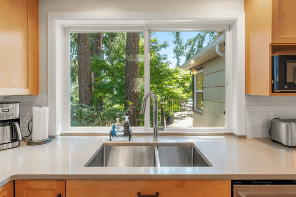 6626 57th Ave NE, Seattle, WA