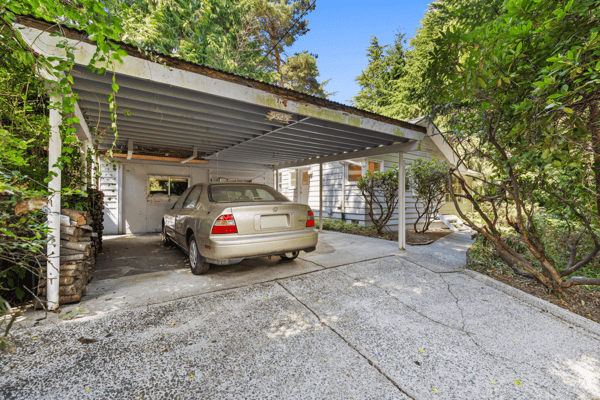 9525 7th Ave NW, Seattle, WA