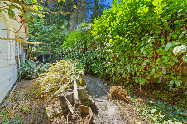 9525 7th Ave NW, Seattle, WA