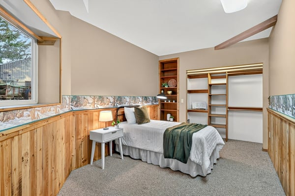 37902 SE Porter Road, Estacada, OR