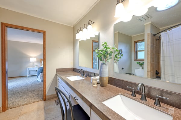 37902 SE Porter Road, Estacada, OR