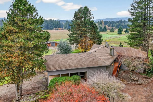 37902 SE Porter Road, Estacada, OR