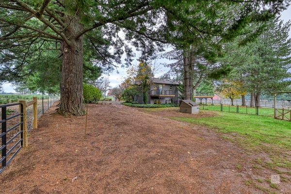 37902 SE Porter Road, Estacada, OR
