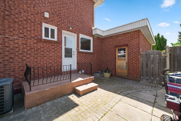 304 Firglen Ridge, Vaughan, ON