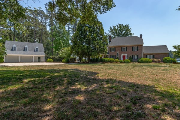430 Harveys Neck Road, Wicomico Church, VA