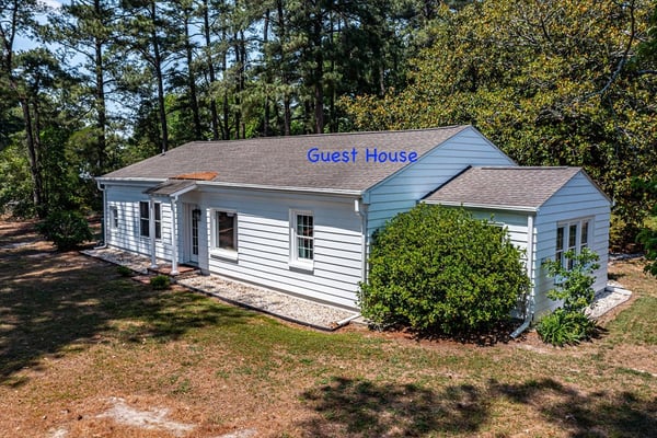 430 Harveys Neck Road, Wicomico Church, VA