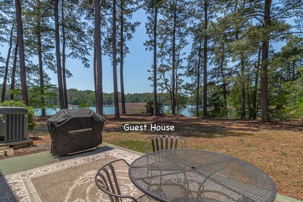 430 Harveys Neck Road, Wicomico Church, VA