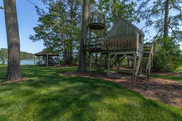 1071 Gum Thicket Rd, Gwynn, VA