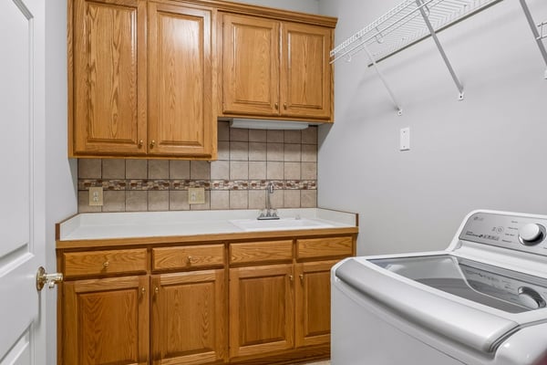4020 Kindred Way, Lake Elmo, MN