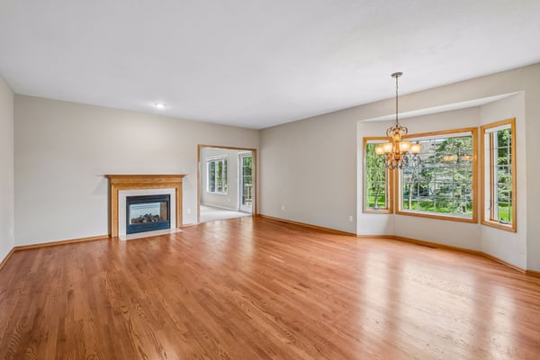 4020 Kindred Way, Lake Elmo, MN