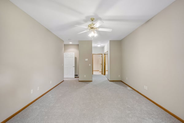 4020 Kindred Way, Lake Elmo, MN