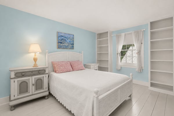 4 Elm Hill Road, Peterborough, NH