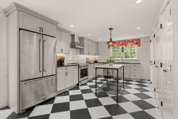 4 Elm Hill Road, Peterborough, NH
