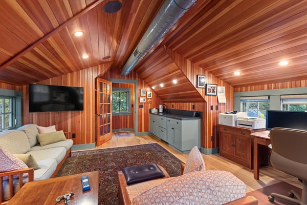 24 Wisteria Drive, Dover, NH