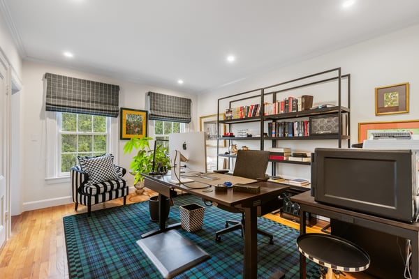 12 Willow Avenue, North Hampton, NH