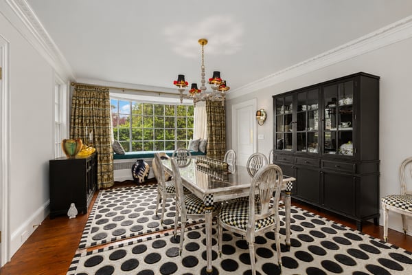 12 Willow Avenue, North Hampton, NH