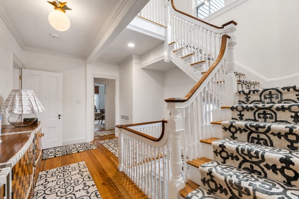 12 Willow Avenue, North Hampton, NH