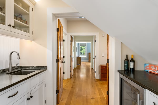 Wet bar off dining area