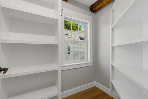 6 Dearborn Street, Portsmouth, NH