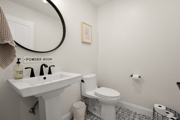 9 French Cross Rd, Madbury, NH