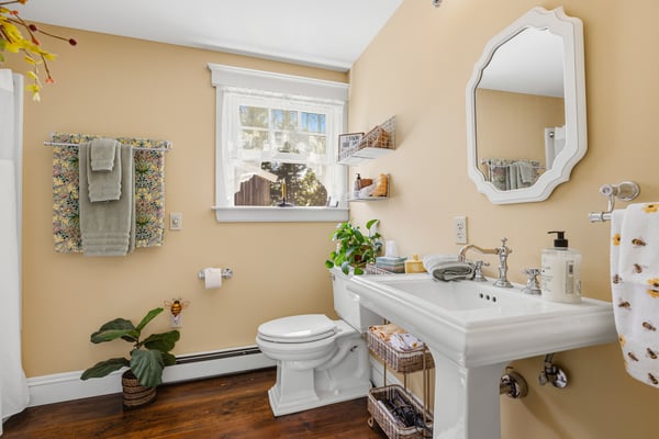 1539 Province Road, Strafford, NH